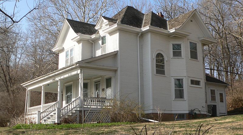 File:Alfred H. and Sarah Frahm house from NE 1.JPG