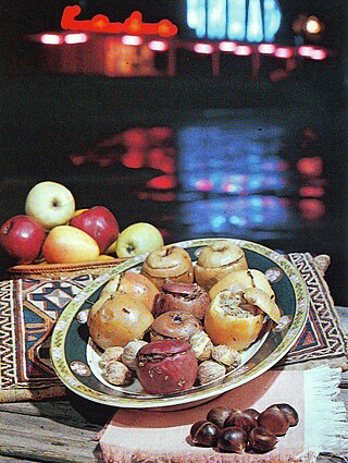 <span class="mw-page-title-main">Stuffed apples</span> Apples stuffed with lamb and rice