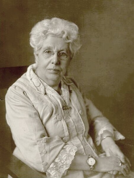 Annie Besant in 1922