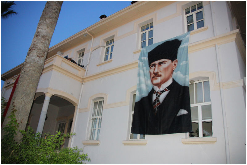 File:Ataturk on a wall.jpg