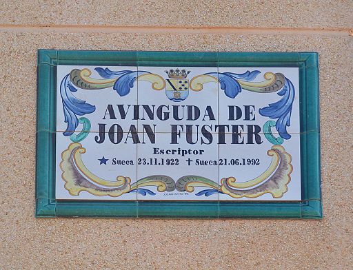 Avinguda de Joan Fuster de Dénia, placa