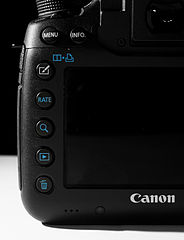 Back of the Canon EOS 5D Mark III.jpg