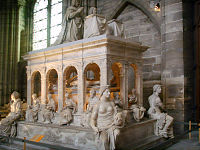 Liudviko XII sarkofagas
