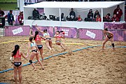 Deutsch: Beachhandball bei den Olympischen Jugendspielen 2018; Tag 6, 12. Oktober 2018; Mädchen, Hauptrundenspiel – Chinese Taipei (Taiwan)-Argentinien 1:2 English: Beach handball at the 2018 Summer Youth Olympics at 12 October 2018 – Girls Main Round – Chinese Taipei (Taiwan)-Argentina 1:2