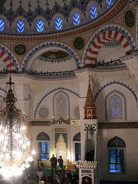 File:Berlin - Şehitlik Moschee - 15.jpg