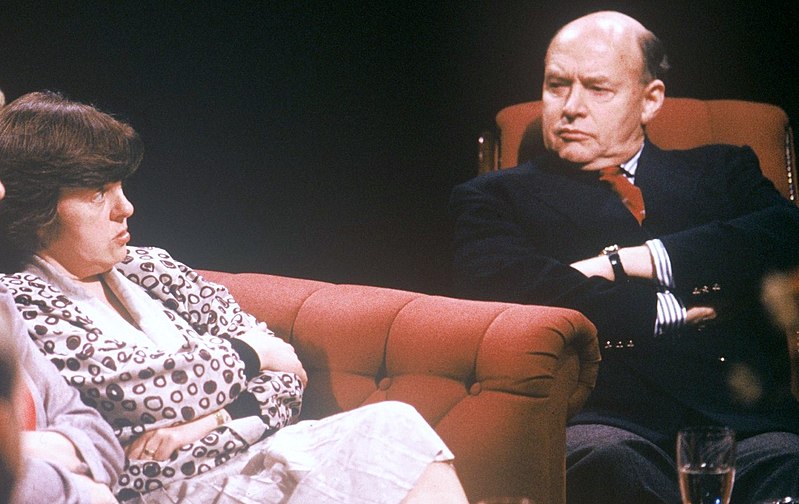 File:Bernadette Devlin McAliskey and Anthony Farrar-Hockley appearing on 'After Dark', 18 March 1988.jpg