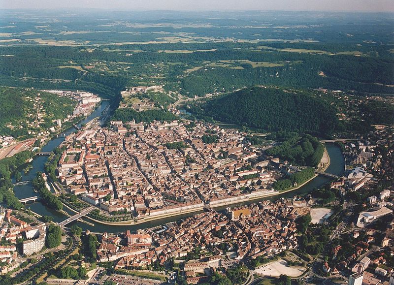 File:Besancon boucle Doubs.jpg