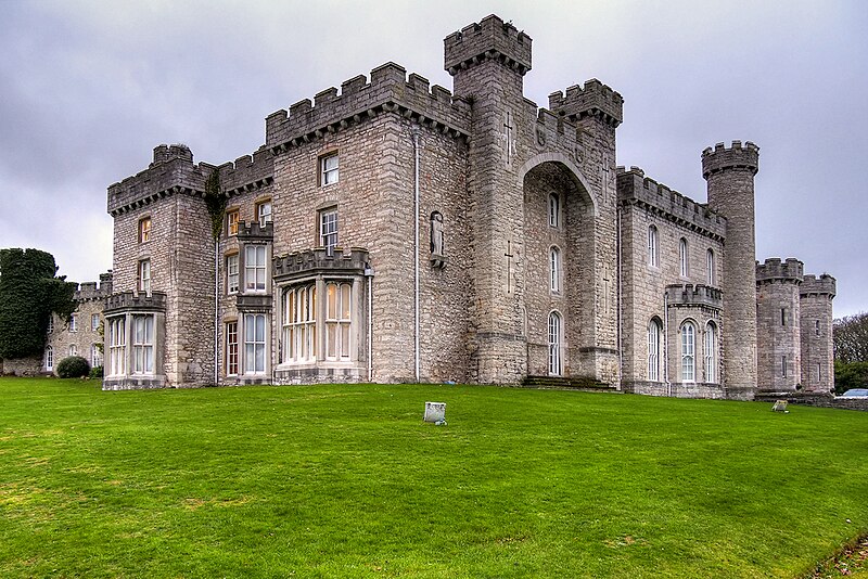 File:Bodelwyddan Castle - geograph.org.uk - 6034990.jpg