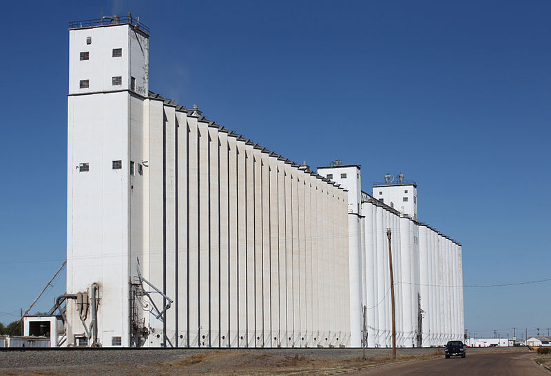 File:Bovina Texas Grain Elevator 2010.jpg