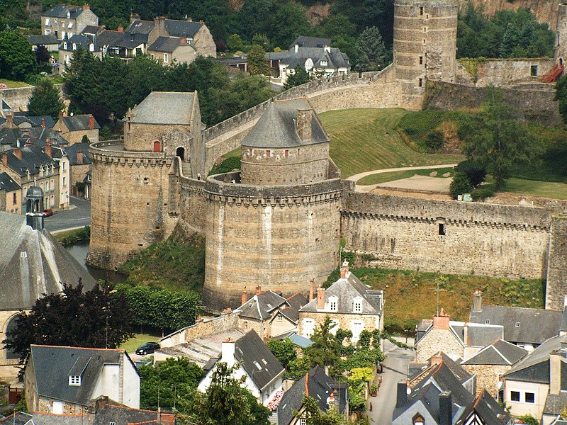 Bretagne Fougeres 04024.jpg