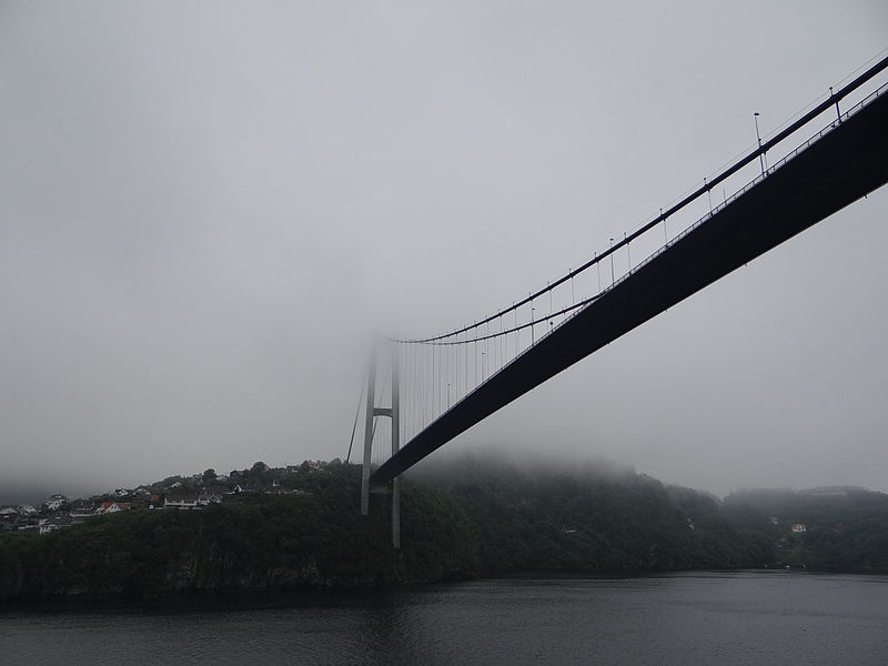 File:Bridge Bergen Norway.jpg