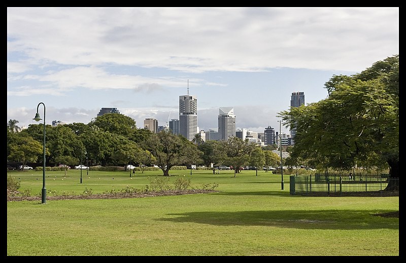 File:Brisbane City from New Farm Park-1and (3667414122).jpg