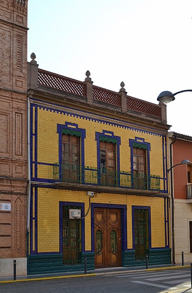 File:Casa al carrer Doctor Millán, Foios.jpg