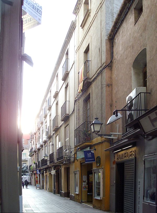 Casa al carrer de la Rosa, 12 (Sabadell)