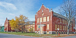 <span class="mw-page-title-main">Central School (Iron River, Michigan)</span> United States historic place