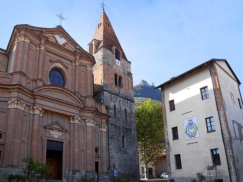 File:Chiesa parrocchiale di Sant'Ambrogio.jpg