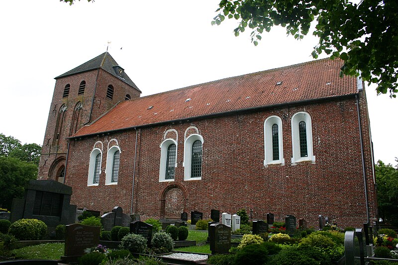 File:ChurchUttum.jpg