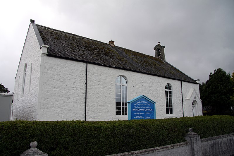 File:Church in Broadford in summer 2012 (1).JPG