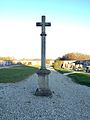 Militärfriedhof mit einem Flurkreuz