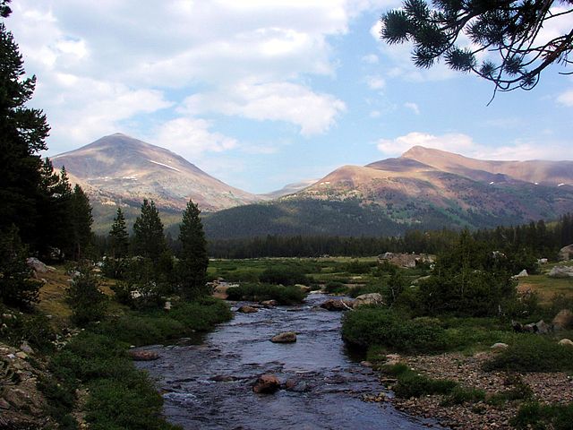The Sierra hosts many waterways, such as the Tuolumne River.