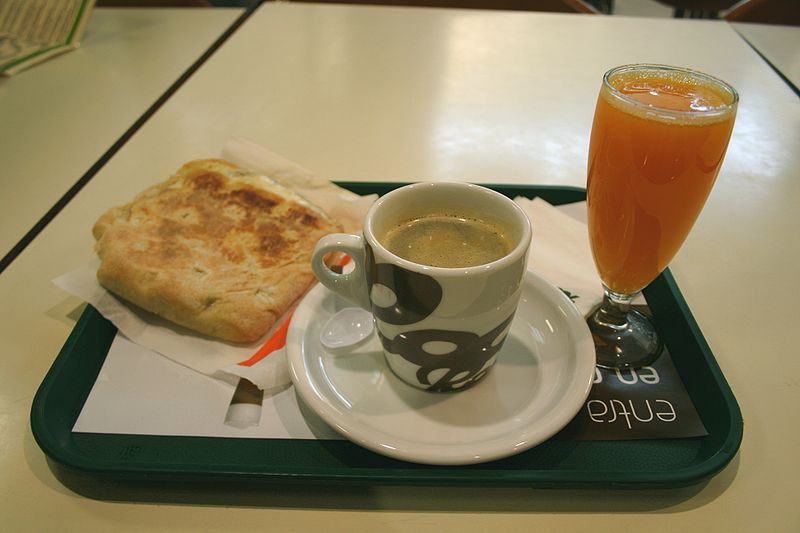 File:Desayuno-Rodilla.jpg