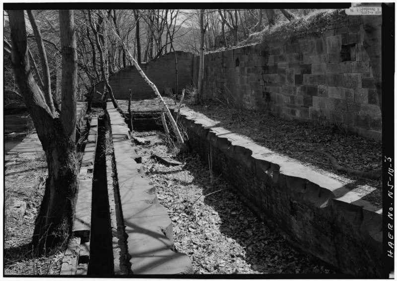 File:Detail of the foundations of the Dyeing and Bleach House. - Ivanhoe Mill, Wheelhouse, Spruce and Market Streets, Paterson, Passaic County, NJ HAER NJ,16-PAT,18-3.tif