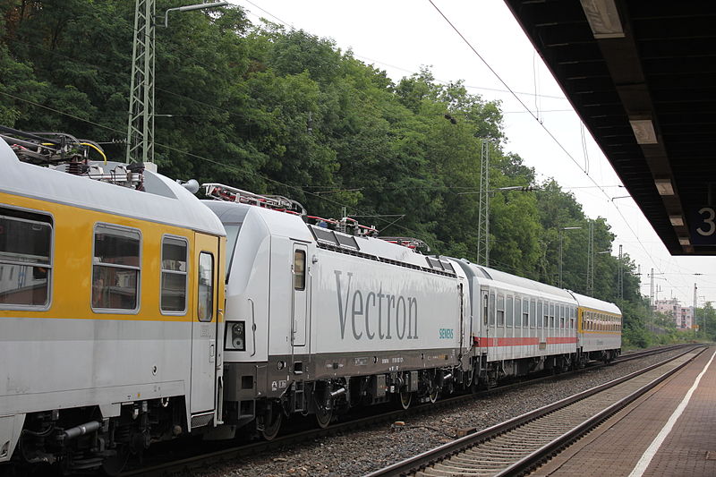 File:Deutsche Bahn DB Systemtechnik 120 501.jpg