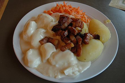 Fit for a Viking: fiskeboller (fish balls) in cream sauce with potatoes, grated carrots and a smattering of bacon