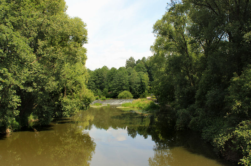 File:Dolní Žďár, Nežárka river.jpg