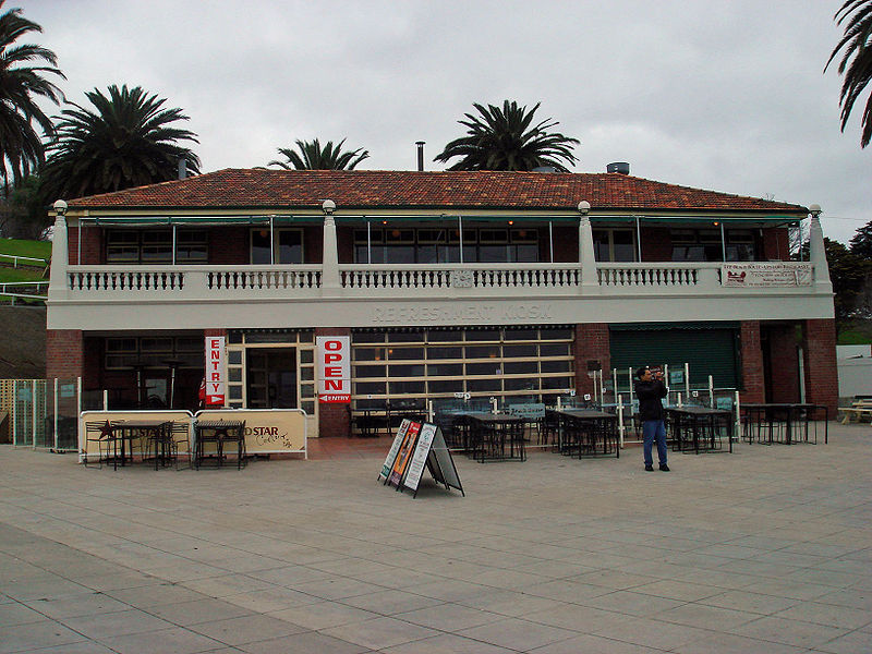 File:Eastern beach kiosk geelong.jpg