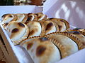 una empanada salteña argentina