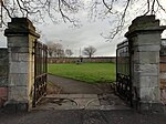 Entrance to Prestonpans West Churchyard.jpg