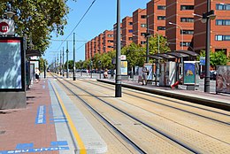 Estació de la Carrasca, tramway de Valence.JPG