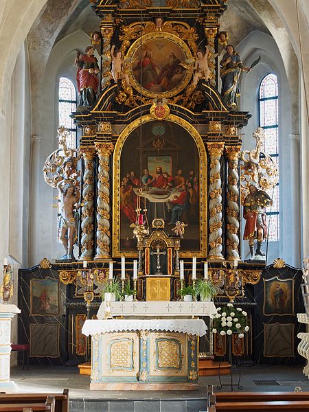 File:Eversberg church St.-Johannes-Evangelist altar.jpg