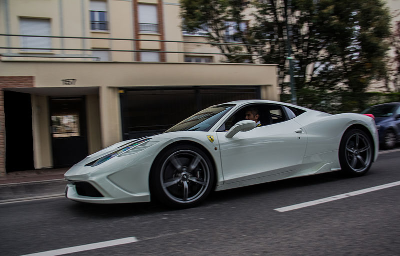 File:Ferrari 458 Speciale - Avril 2014.jpg