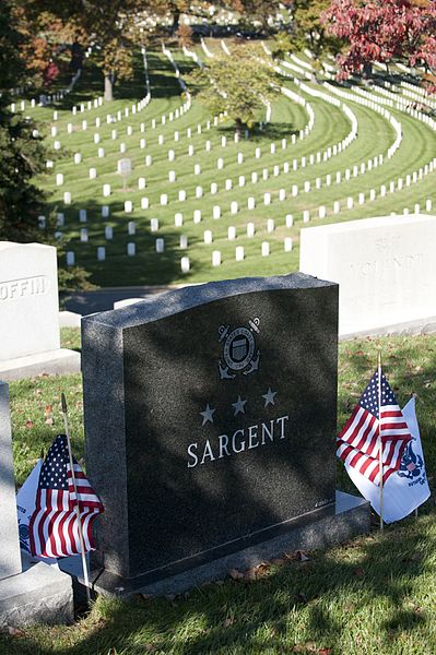 File:Flags Across America 111105-G-ZR255-214.jpg