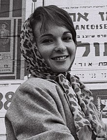 Françoise Arnoul La Chatte Ad Israel1958 (cropped).jpg