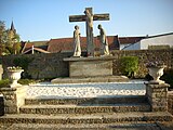 Cemetery architecture and tombs