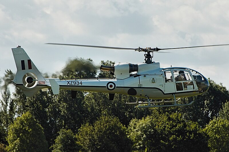 File:Gazelle - Fly Navy 2017 (35120575912).jpg