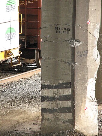Support column damaged in September 2019 Portland accident