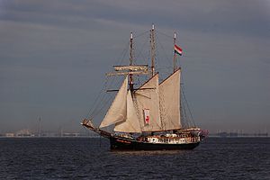 Hendrika Bartelds (Ship) 2011-by-RaBoe-04.jpg