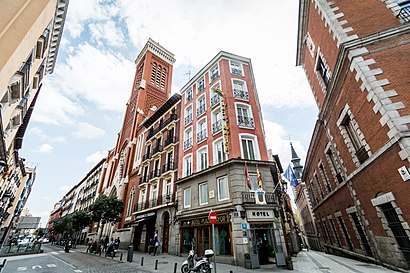 How to get to Calle De Atocha with public transit - About the place