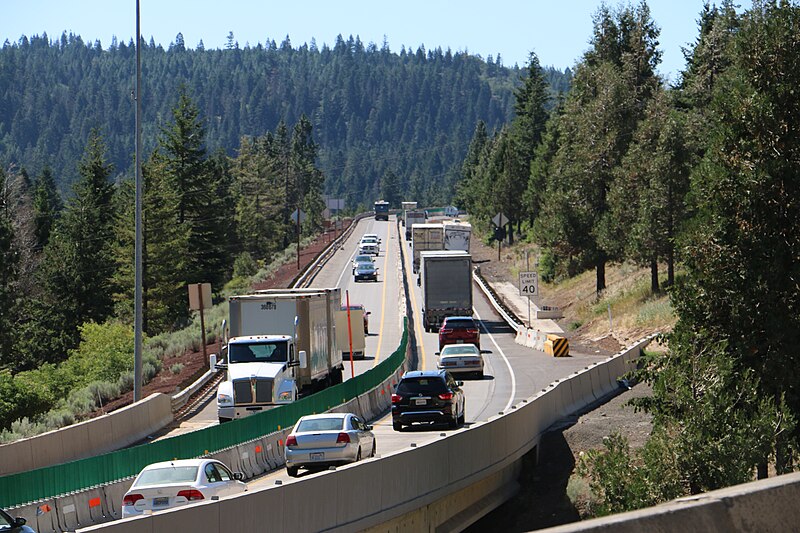 File:Interstate 5 south of Ashland, single lane traffic July23 2021 (51330821346).jpg