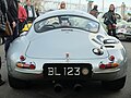 Jaguar Low Drag Coupé lightweight E-type English: This is a recreation on chassis nb. 875361 by Dunford Classics & Sports car (commissionned 1961, rebodied 1984). The Original Low Drag Coupe was built in winter 1963/64 by Malcolm Sayer on lightweight chassis nb. S850662 for Peter Lindner. Français : Il s'agit d'une reconstitution réalisée par Dunford Classics & Sports car sur la base du chassis n°875361 (construite en 1961, recarossée en 1984). La Low Drag Coupe originale a été construite durant l'hiver 1963/64 par Malcolm Sayer sur la base du châssis lightweight n°S850662 pour Peter Lindner.