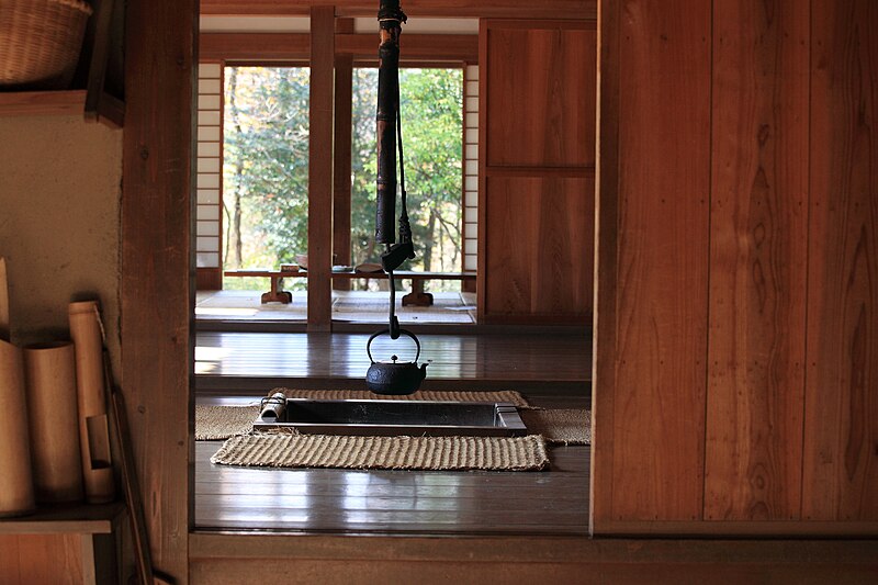 File:Japanese traditional house - wooden floor and fireplace.jpg