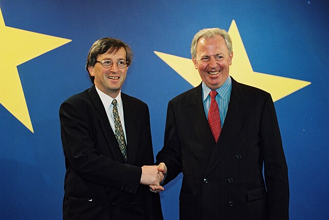 Santer meets with Luxembourgish Prime Minister Jean-Claude Juncker in 5 February 1997