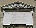 English: Plaque on Leri Cavour, Italy Italiano: Targa a Leri cavour, frazione di Trino (VC) A Camillo Cavour della patria indipendenza fattore sommo qvi agricoltore sagace il R.Ospizio di carità di Torino MCMXVI