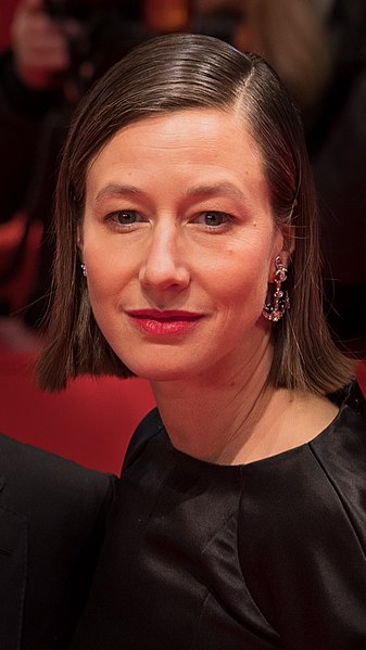 File:MJK 08168 Johanna Wokalek (Berlinale 2018).jpg