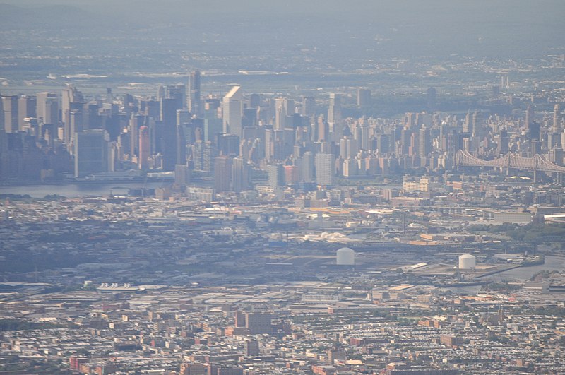 File:Manhattan aerial from Queens 03 (9456730988).jpg