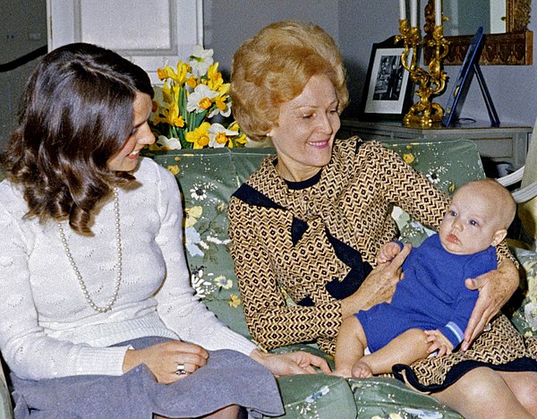 Margaret Trudeau with Pat Nixon holding Justin at Rideau Hall in Ottawa in 1972.